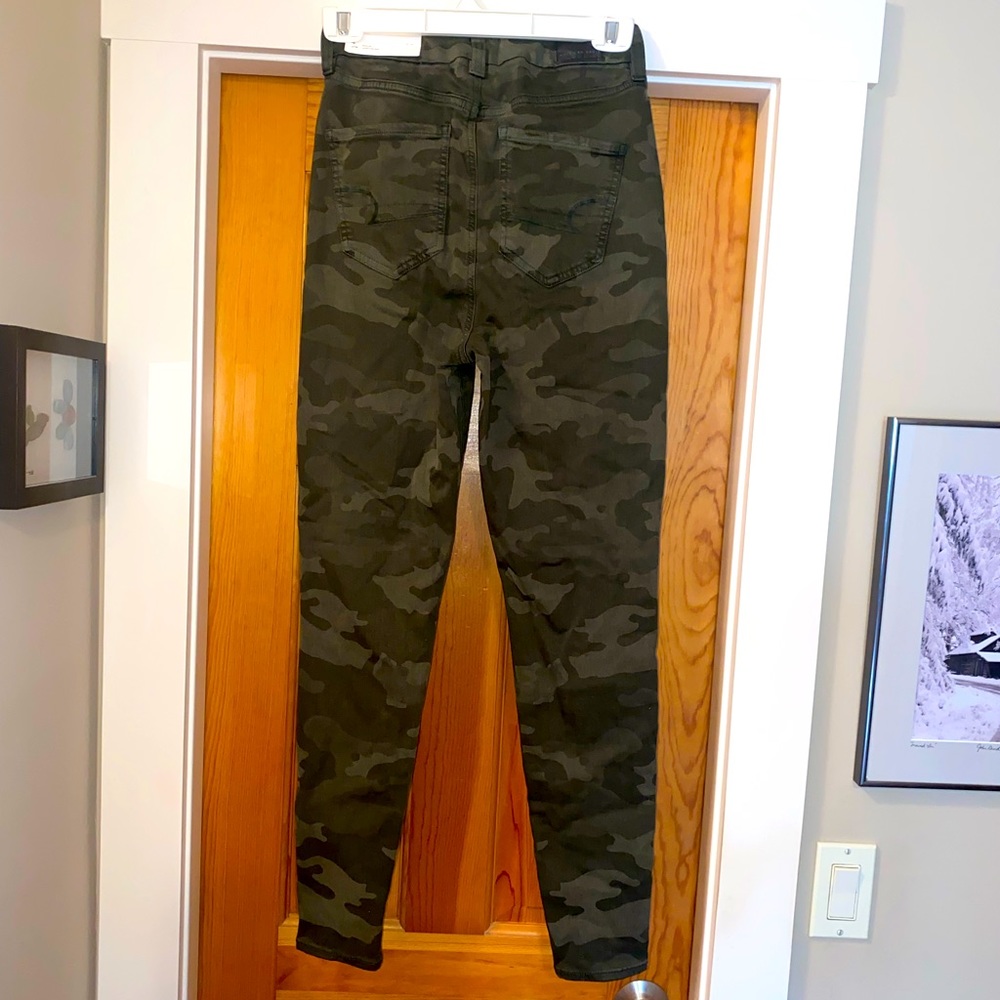 American Eagle Outfitters Camo Curvy Super Hi-rise Jegging 4